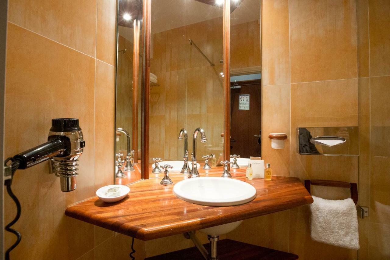 Les Chambres De L'Ecrit'Vin - En Plein Coeur Du Centre-Ville Beaune  Zewnętrze zdjęcie